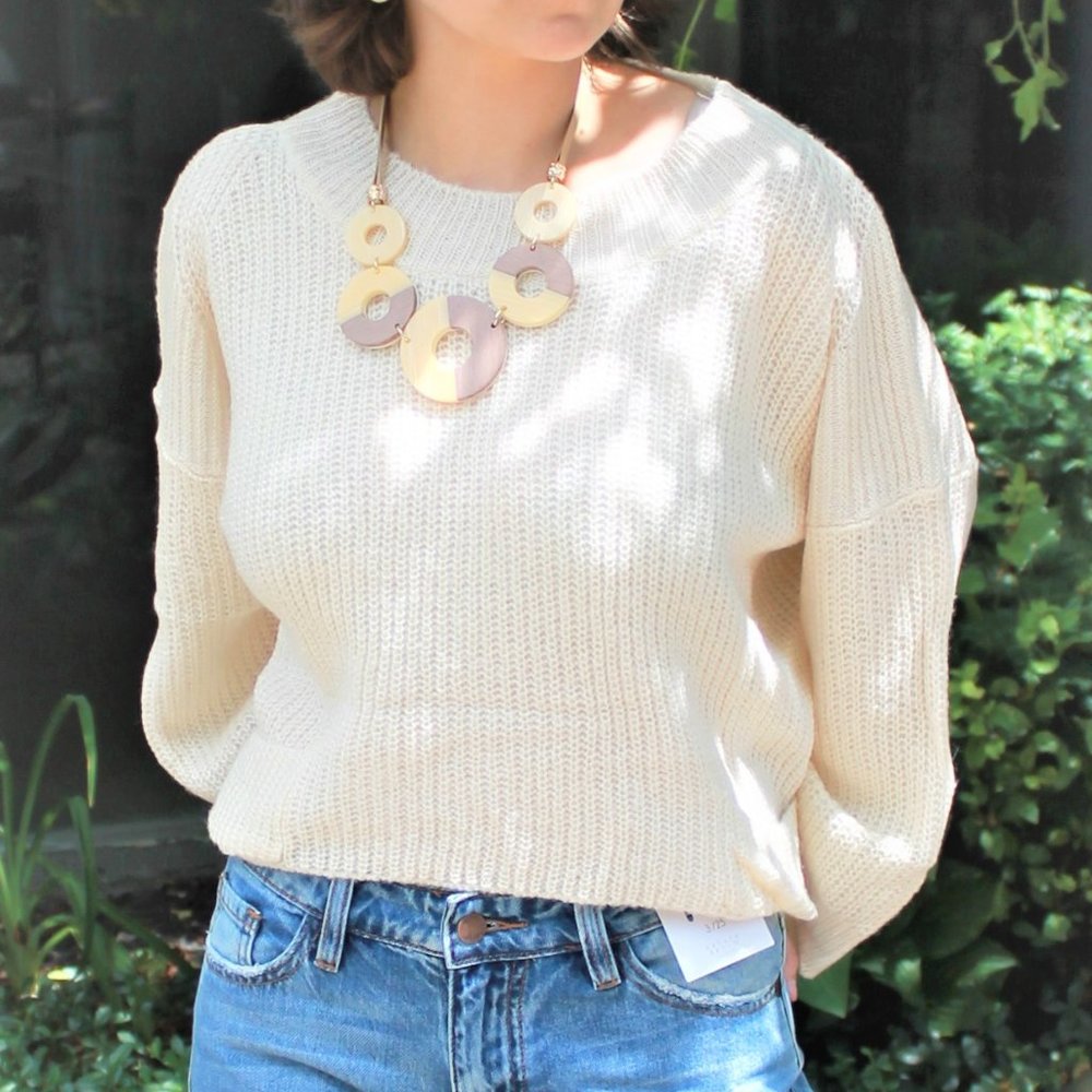 🚚 NWT POL Lightweight Beige Pullover Sweater